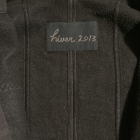 Lululemon Special Edition Hiver 2013 Ruffled Up Black Scuba Zip Hoodie Size 10 - Picture 10 of 16